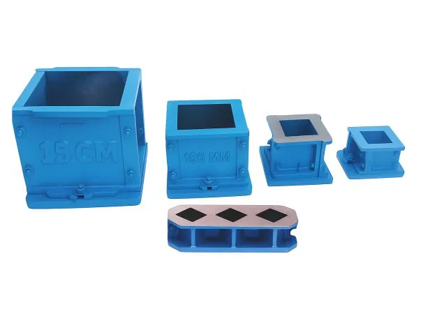 CUBE MOULDS (C.I)
